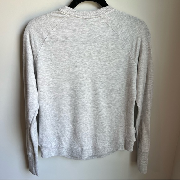 Athleta Women's Light Gray Crew Neck Sweater - XS - Picture 5 of 6